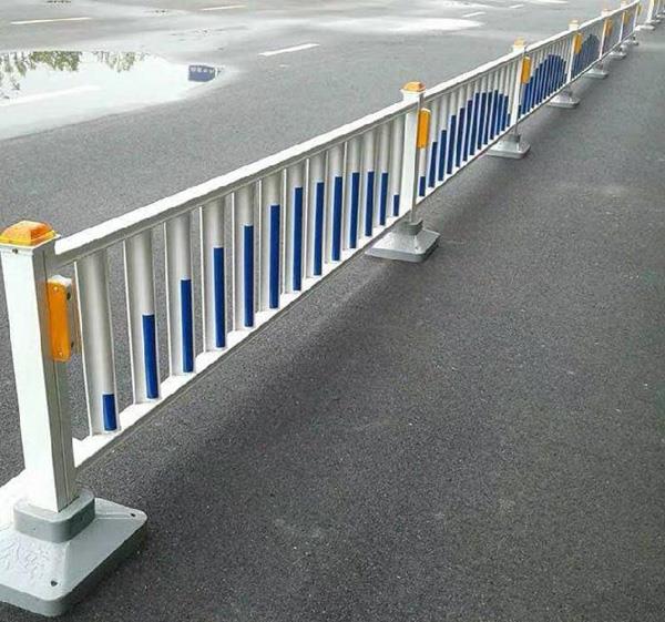 锌钢道路护栏质量及其技术特点的说明